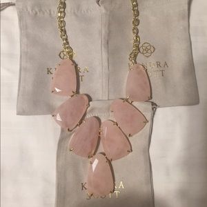 Kendra Scott “Harlow” statement necklace